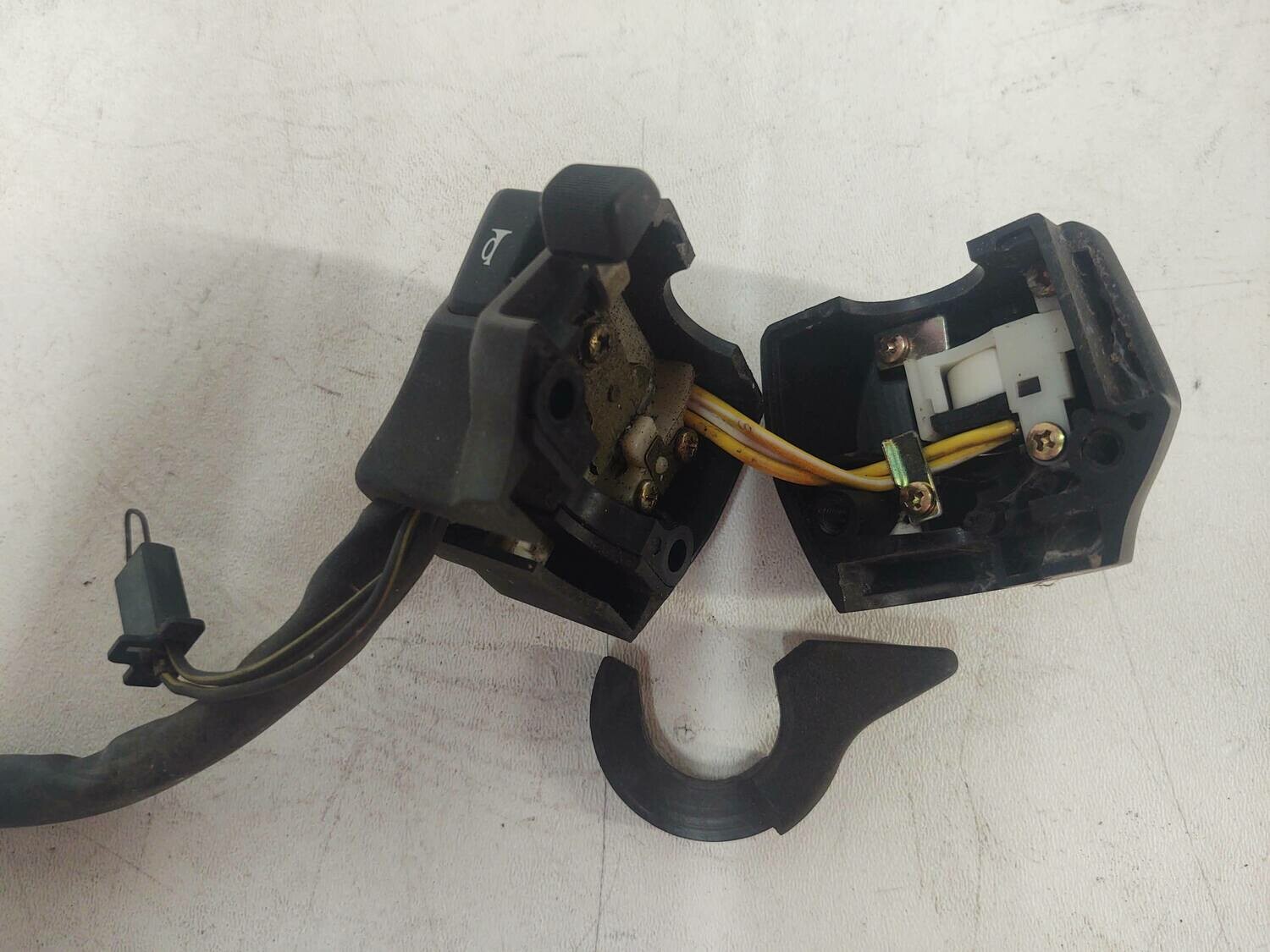 LEFT SWITCH ASSY WITH CHOKE LEVER # 37400-33E31