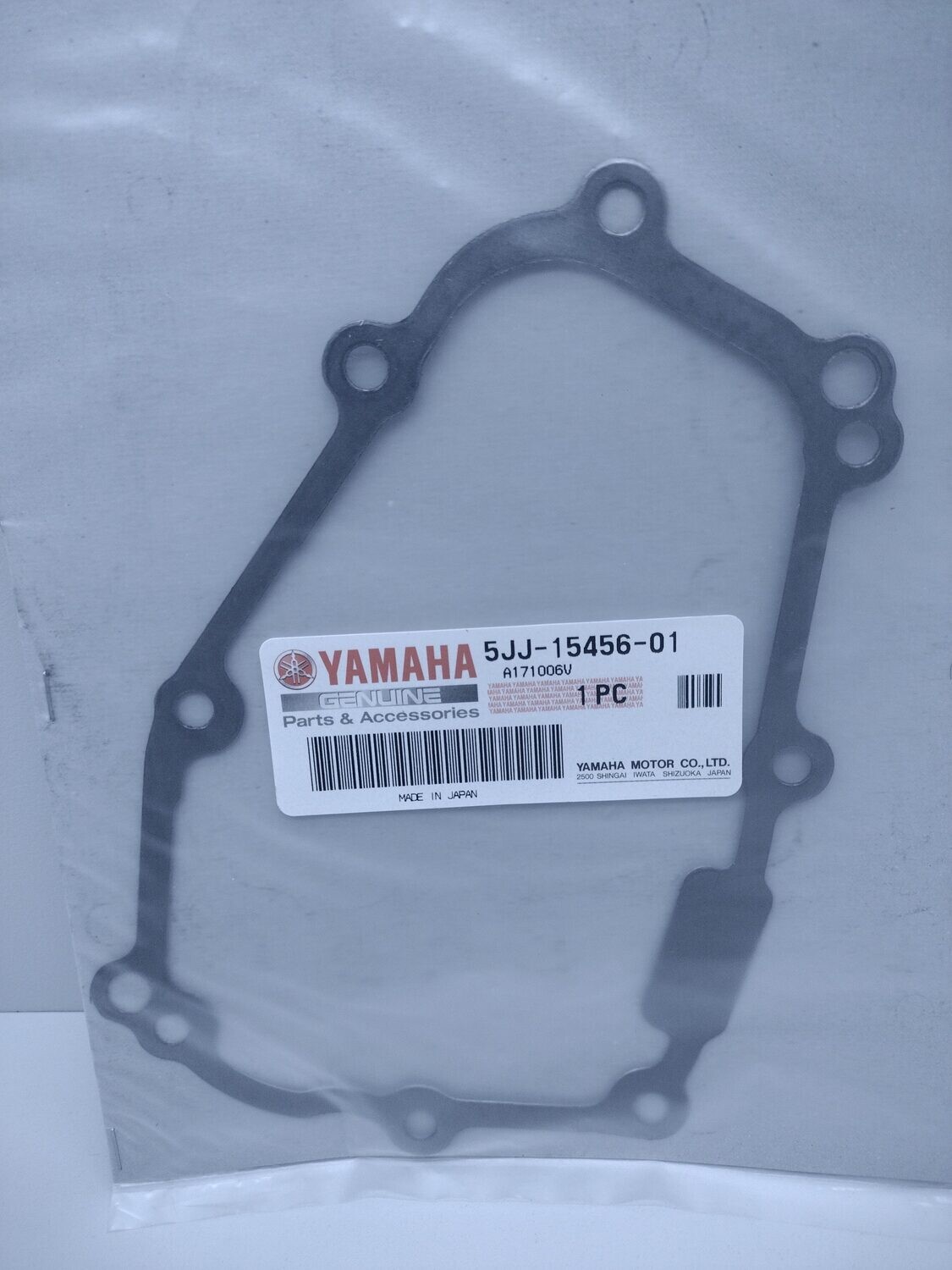 Yamaha YZF-R1 MOTORCYCLE OIL PUMP / PULSER / TIMING GASKET OEM # 5JJ-15456-01-00