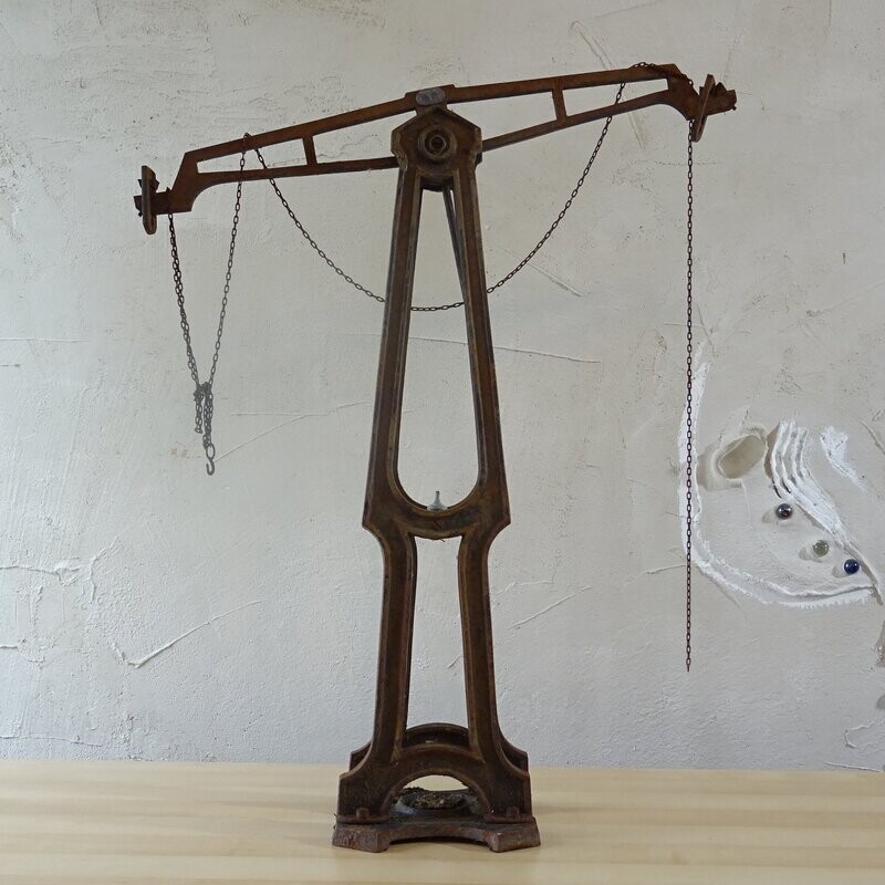 Alte Apothekerwaage