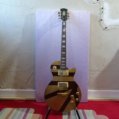Handymade Guitar "TheGolden"