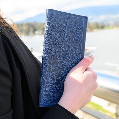 FAЇNA Tree of Life - Handcrafted Embossed Genuine Leather Wallet