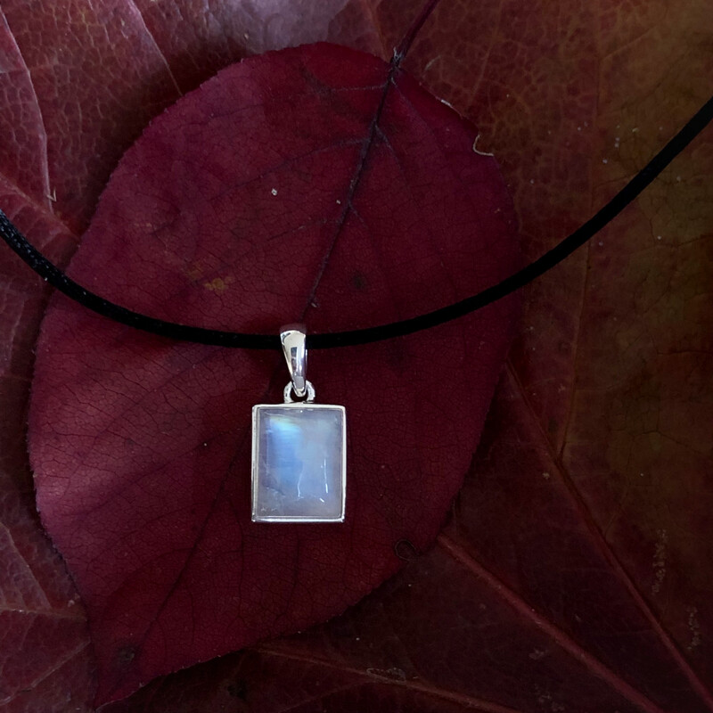 Dainty Pendants: Moonstone