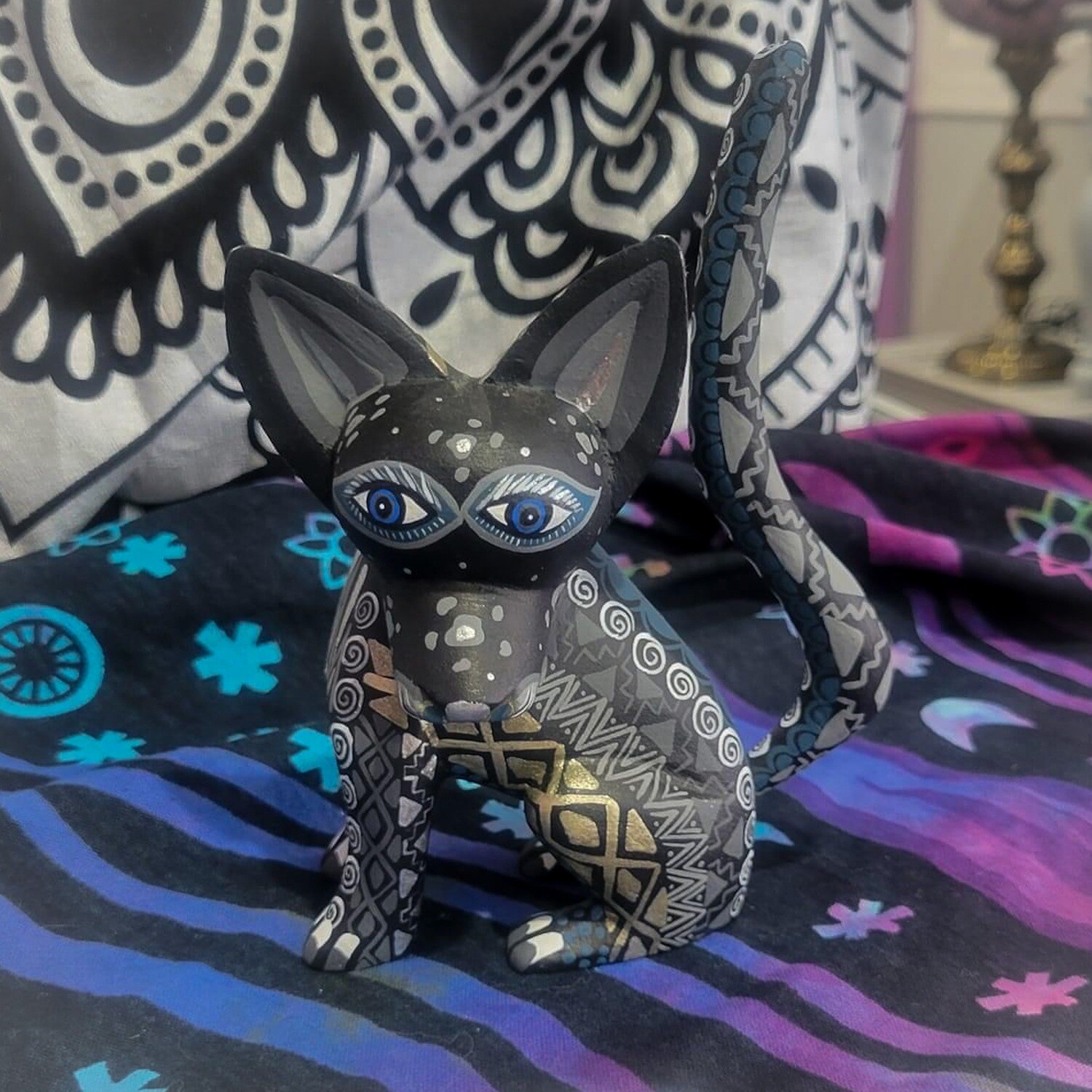 Mexican Folk Art Alebrije Black Fox Sculpture