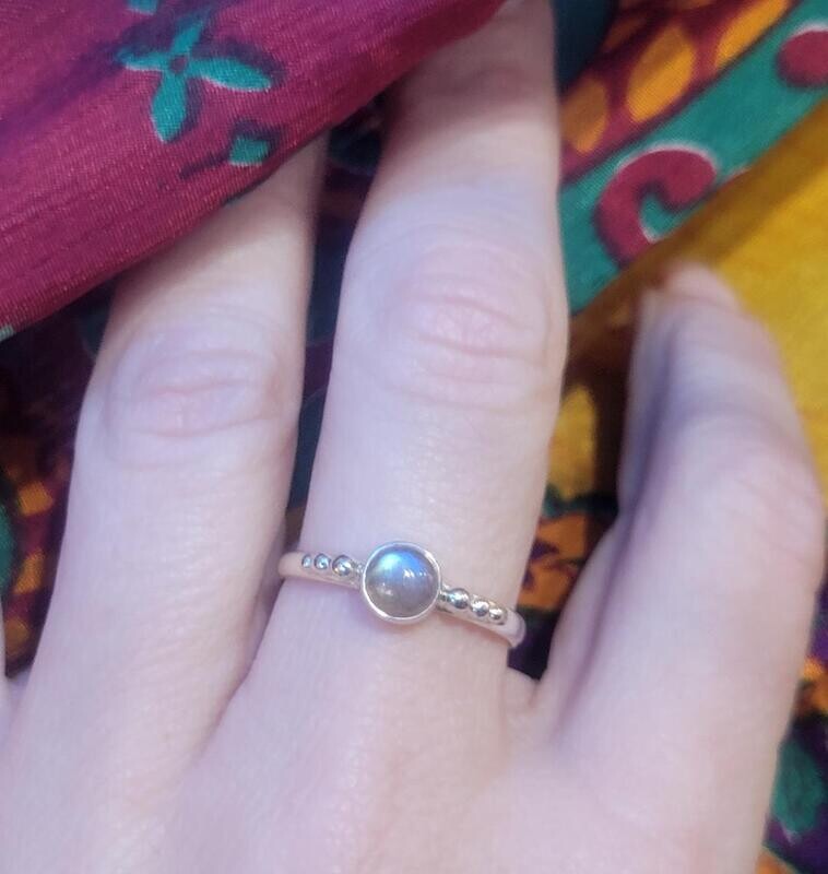 Labradorite Dainty Dot Ring