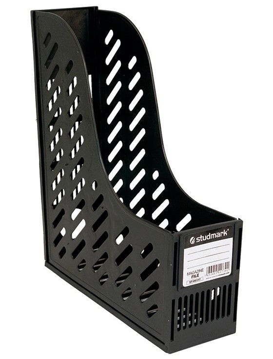 Revistero Plastico Studmark St-Me-403