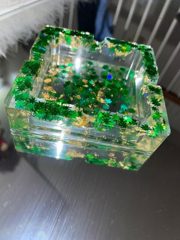 Square Ash Tray