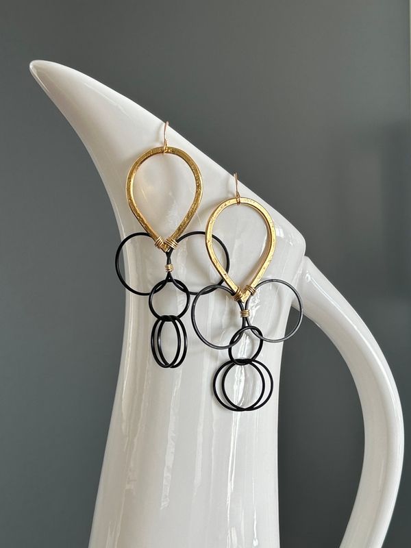 &#39;Teardrop Elegance&#39;
