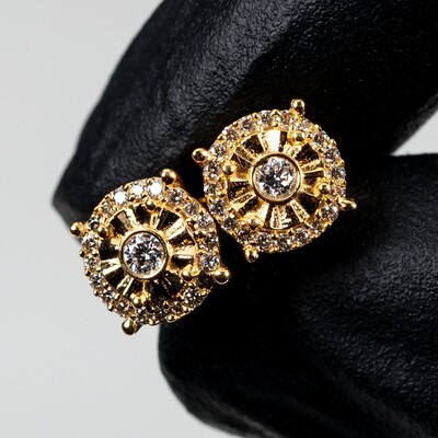 Small 10K Gold Round Shape 0.28 Ct Diamond Earrings