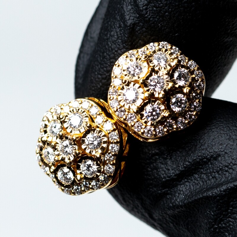 Large 14K Yellow Gold 0.80Ct Flower Cluster  Diamond Stud Earrings