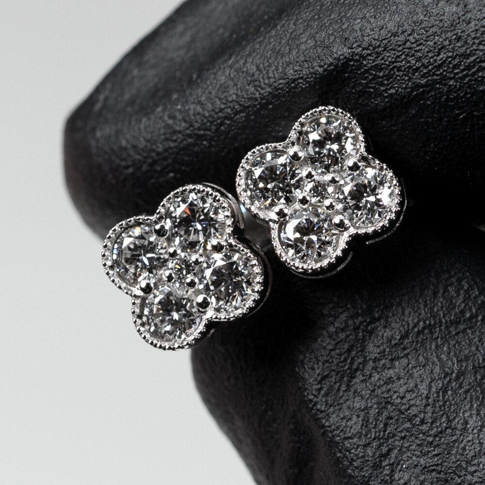 Small Clover Shape Flower Cluster 14K White Gold VVS 0.61 Ct Diamond Earrings