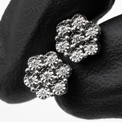 Miracle Set Flower Cluster 10K White Gold 0.14 Ct Natural Diamond Stud Earrings