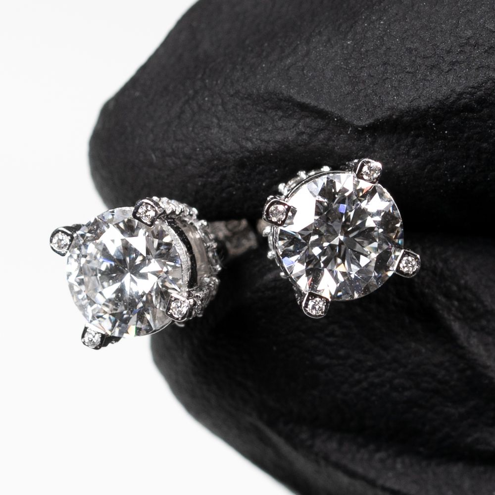 Round 10K White Gold 1.81Ct Circle Solitaire Diamond Stud Earrings