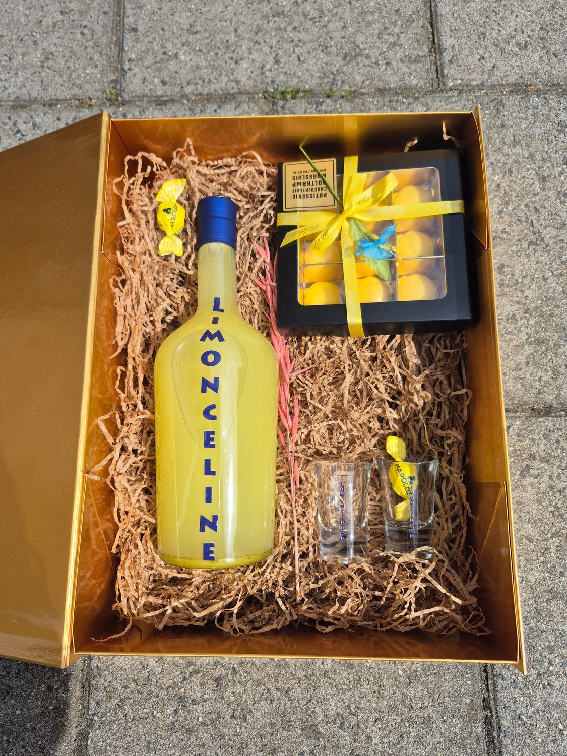 Golden Limonceline box