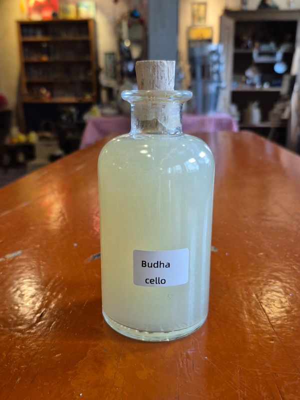 Budha cello (250ml) Budha cello (250ml)