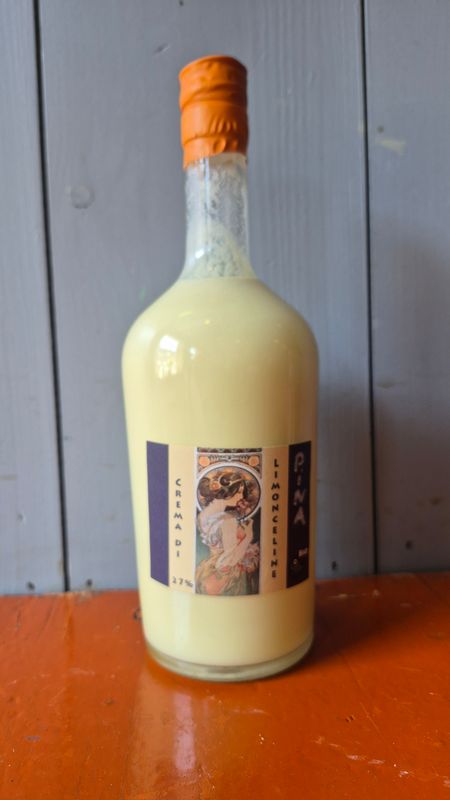 Crema di ananas ( 700ml) Crema di ananas ( 700ml)
