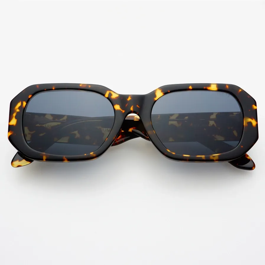 FREYRS Onyx