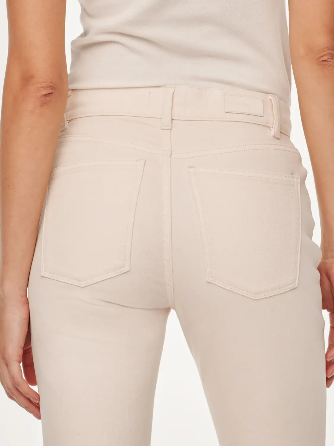 DL1961 Patti Straight Ecru Paneled
