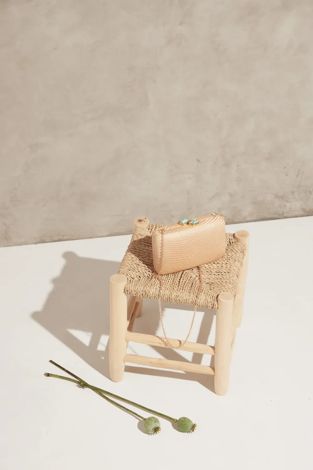 Kayu Jen Clutch