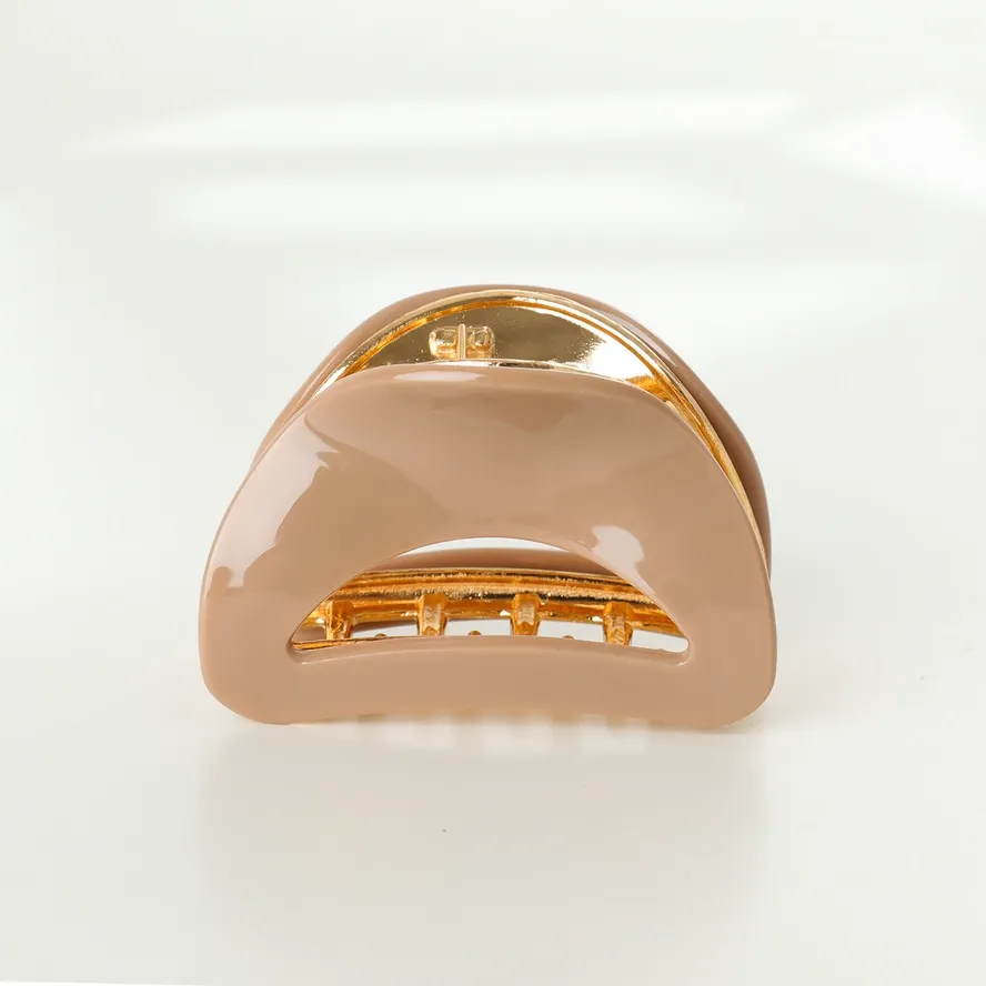 ADORRO Curved Claw Clip