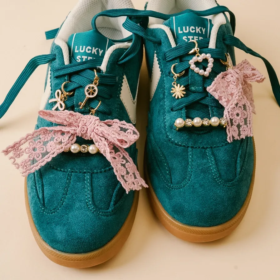 The Darling Effect Heart Shoe Charm