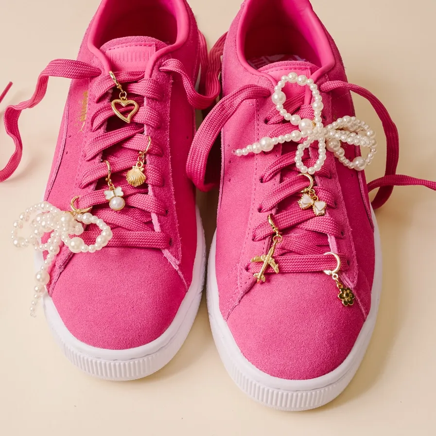 The Darling Effect Wanderlust Shoe Charm