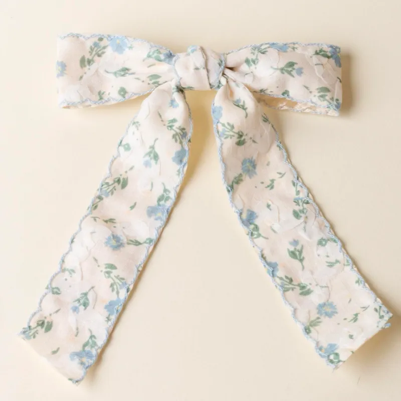 The Darling Effect Floral Bow