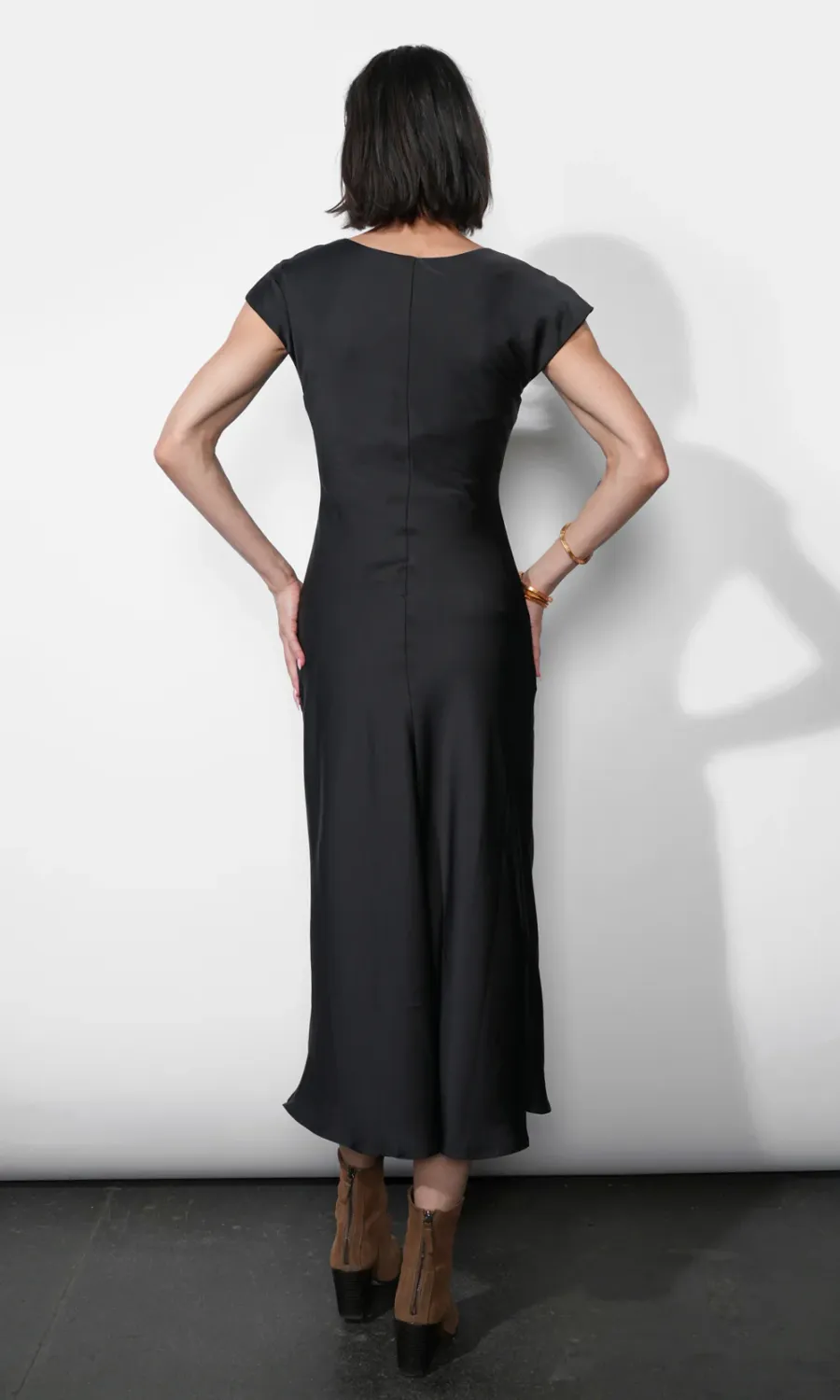 Greylin Inez Drawstring Midi Dress