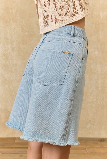 Louise Misha Sidonie Bermuda