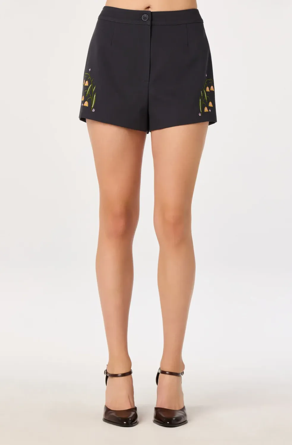 ASTR Jalen Shorts ASTR Jalen Shorts