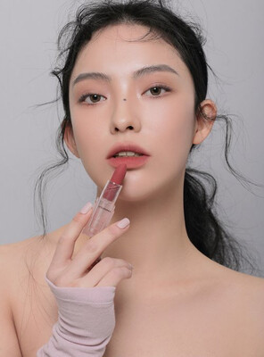 Make Up 