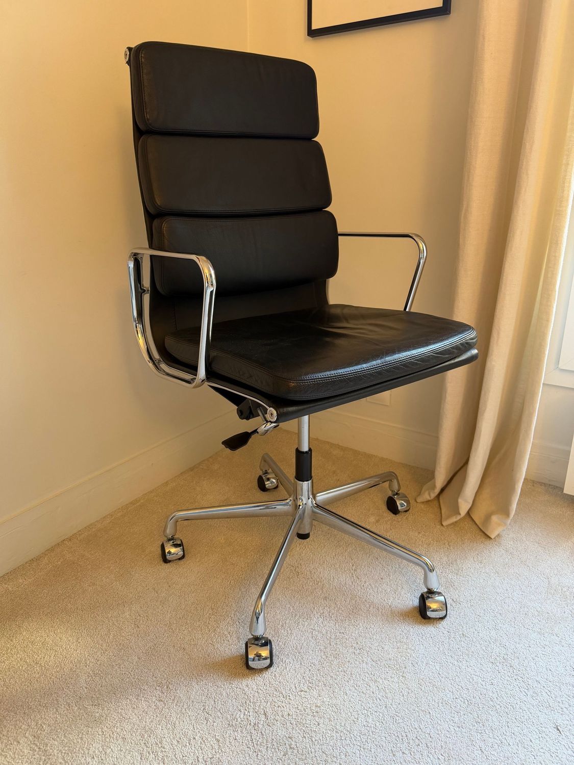 VITRA - Fauteuil EA 219 Soft Pad VITRA - Fauteuil EA 219 Soft Pad