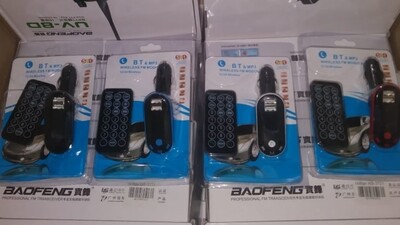 Car MP3 Player Wireless FM Modulator avec 2 Port USB Chargeur