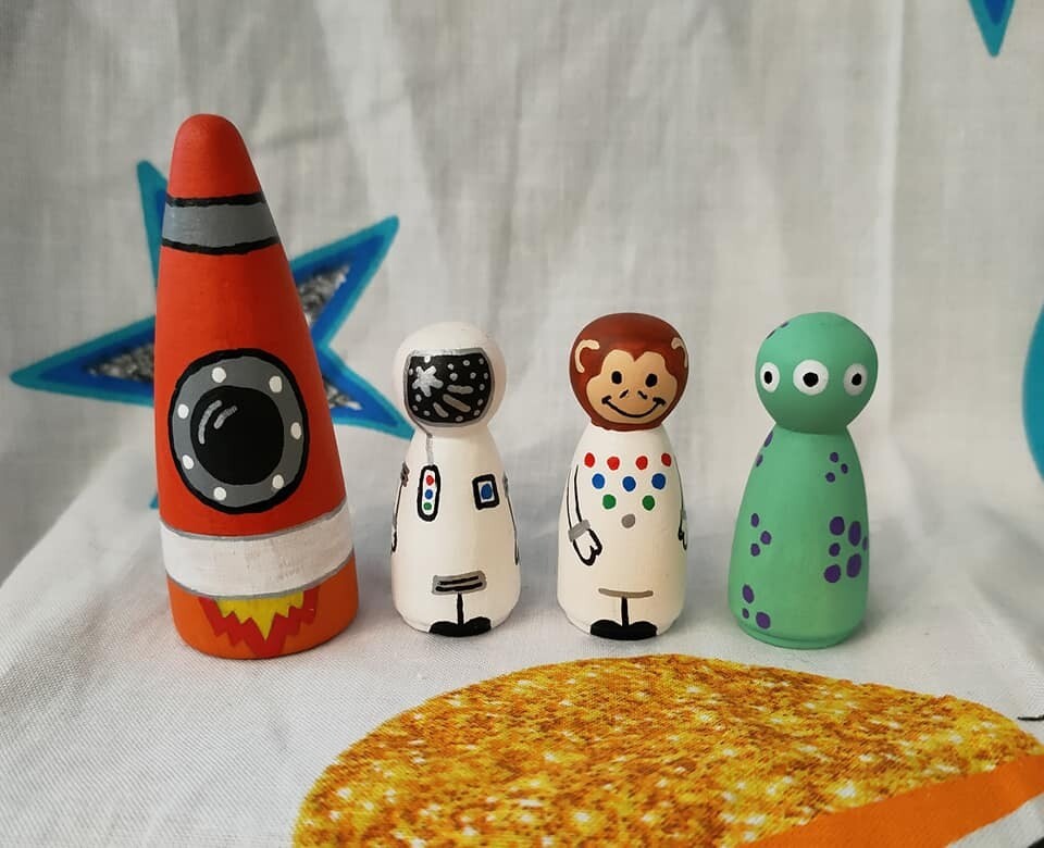 Space monkey set