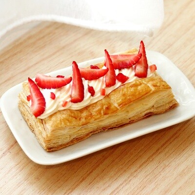 Mille Feuille - Strawberry