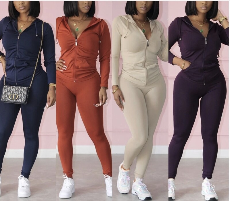 WOMEN&#39;S SOLID HOODIE LEGGINGS SET