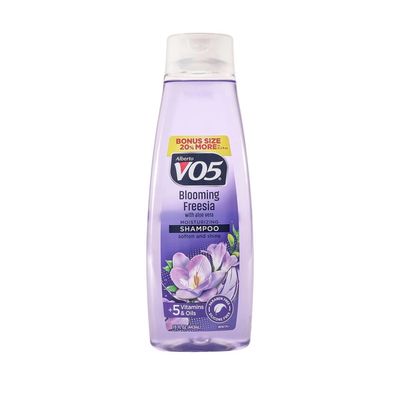 Alberto Vo5 Blooming Freesia Moisturizing Shampoo 15 Oz
