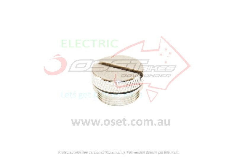 Battery OSET Lithium - charge port cover, silver M17