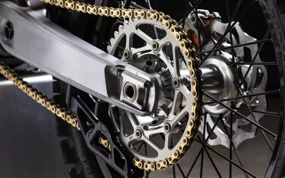 CHAIN &amp; SPROCKETS