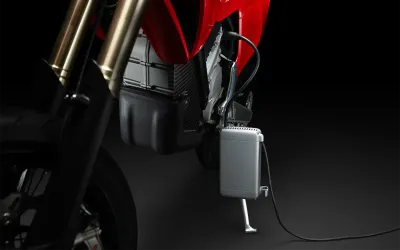 PORTABLE CHARGER for Stark Varg | Available August 2026