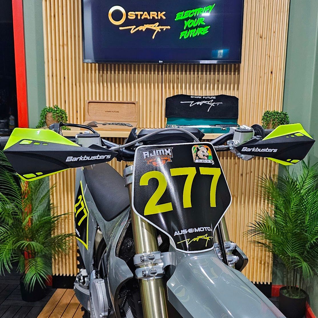 SABRE MX/ENDURO HANDGUARD with DEFLECTORS