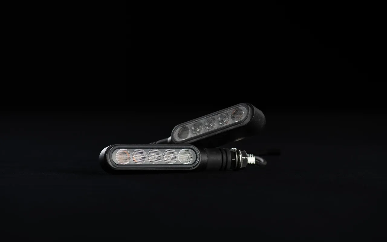 Rear indicator set (EU)