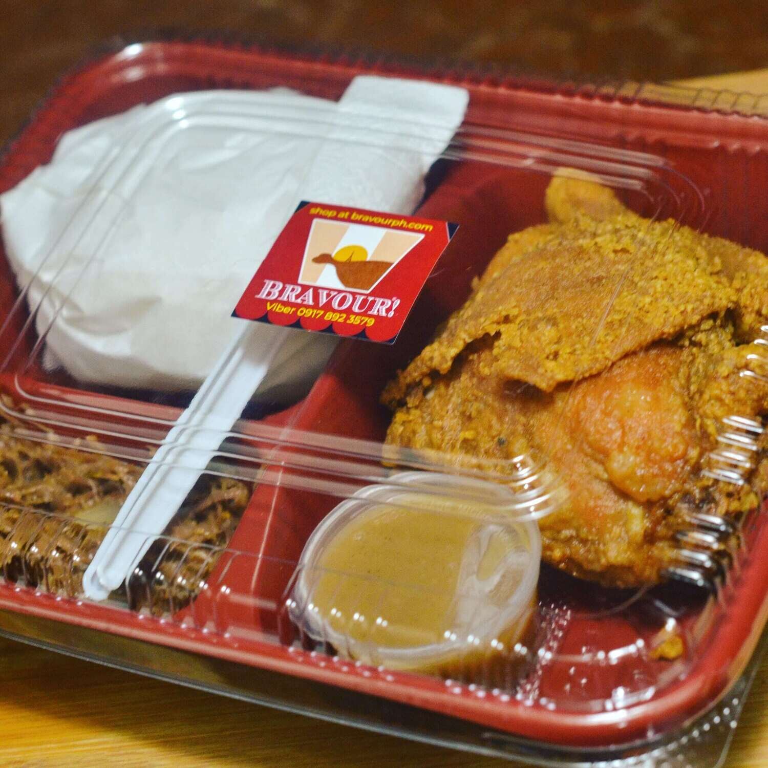 (B1CB) Bravo Size Chicken &amp; UnCorned Beef Bento