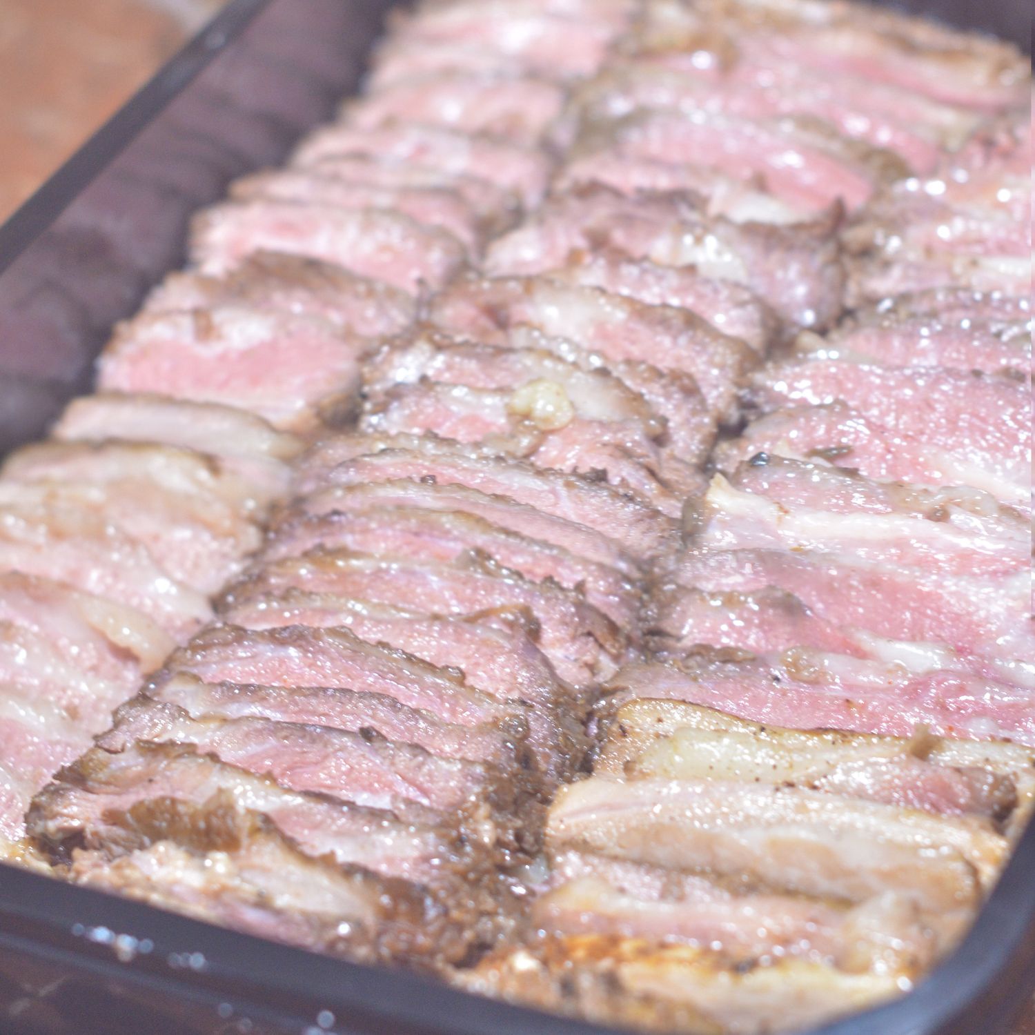 (RBP+) Roast US BEEF Belly Slices - Party Plus Tray 72-80 pcs