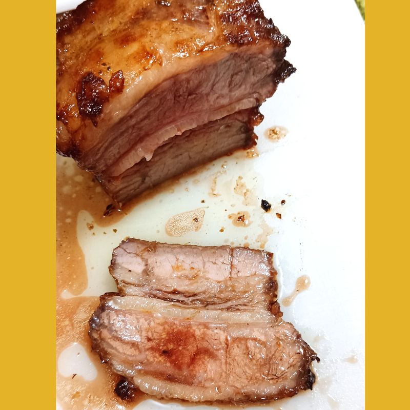 (RBF) Carved Roast US BEEF Belly - Family Tray 32-36 pcs