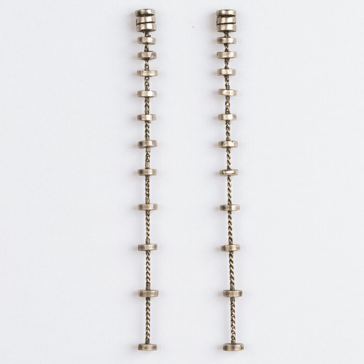 Brinco Longo Prata Envelhecida