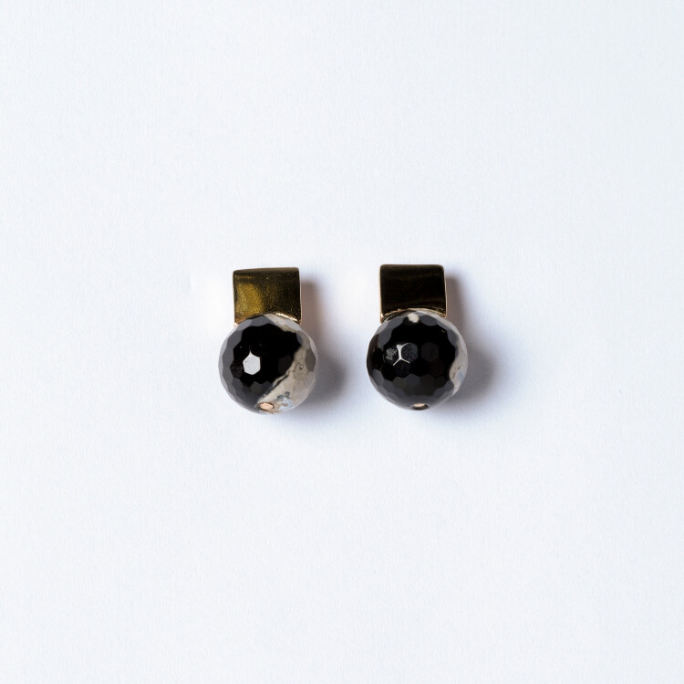 DMC - Brinco Ágata Preta Marmorizada