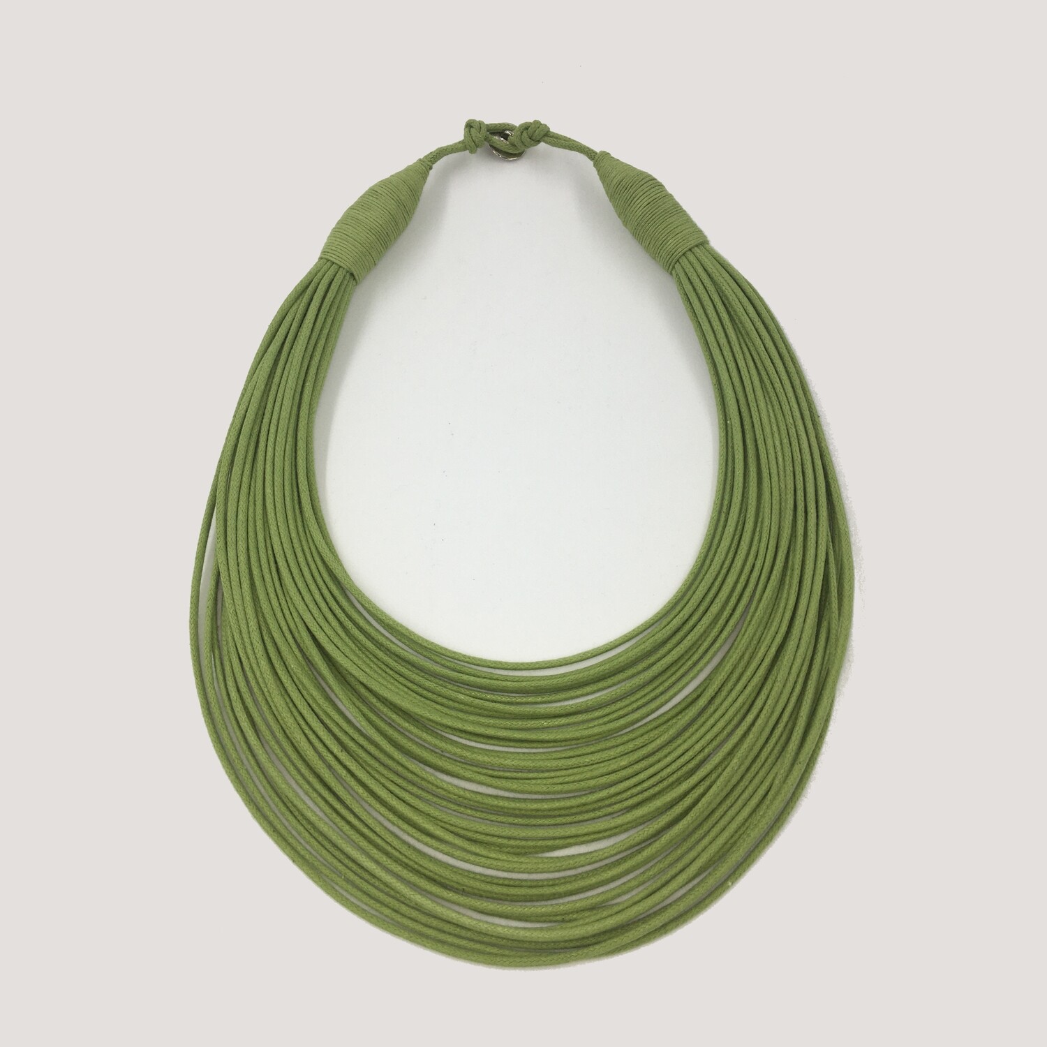 Colar Fios Pistache