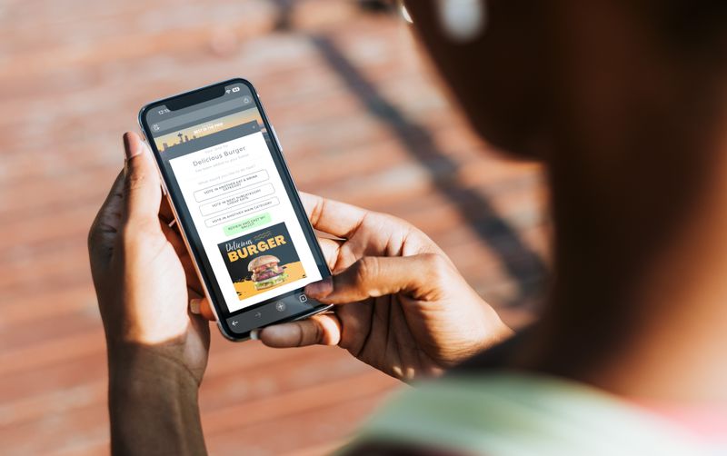 Voting Navigation Ad