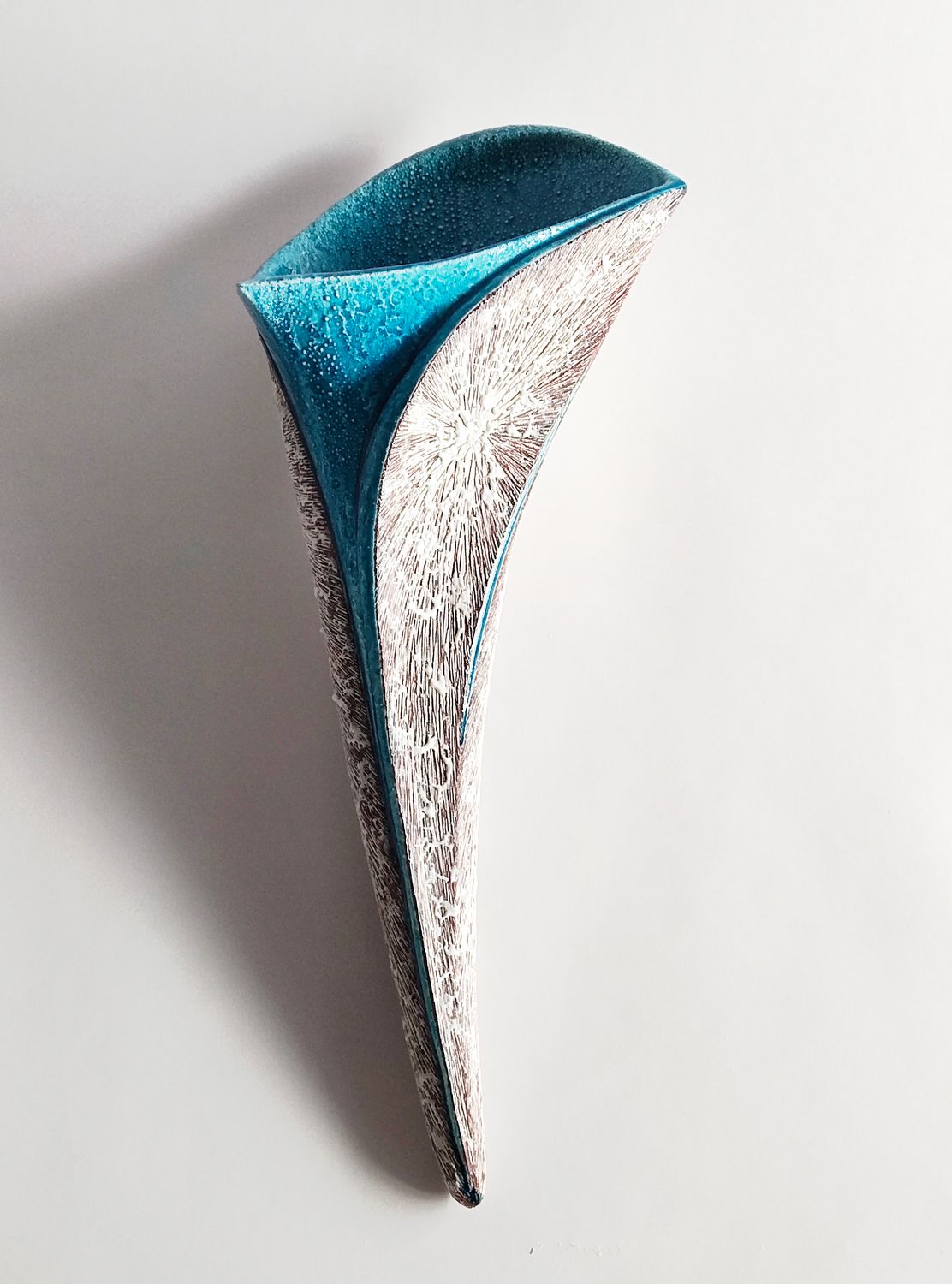 殻’25－孵　№６ Shell’2５－Hatching №６