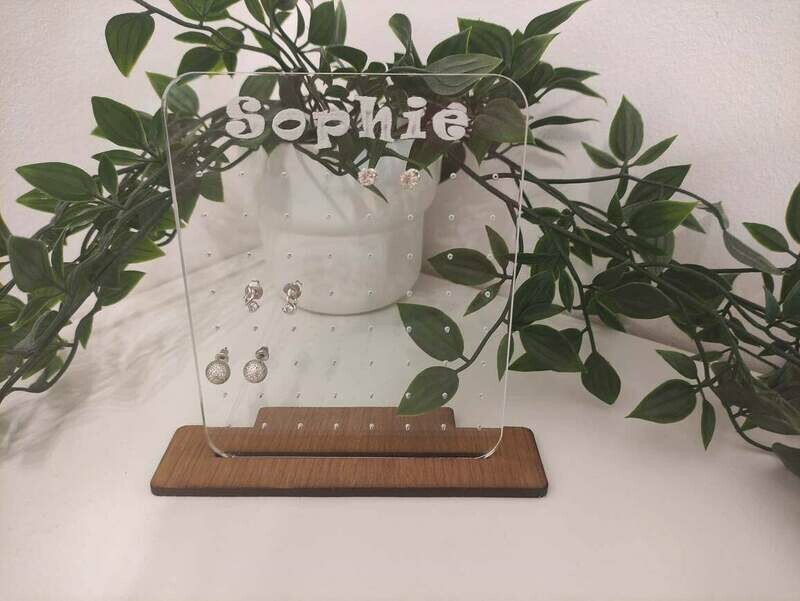 Earring stand and holder, holds 32 pairs of earrings